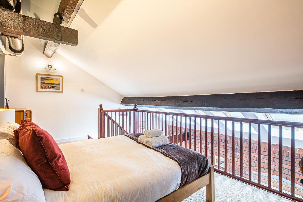 Beautiful 1-Bed Apartment In Grade Listed Warehouse - Victoria Quays, Sheffield City Centre, Free Parking, Pet Friendly, Netflix Eksteriør billede